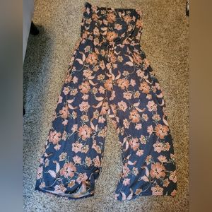 NWOT. Maurice Size Large